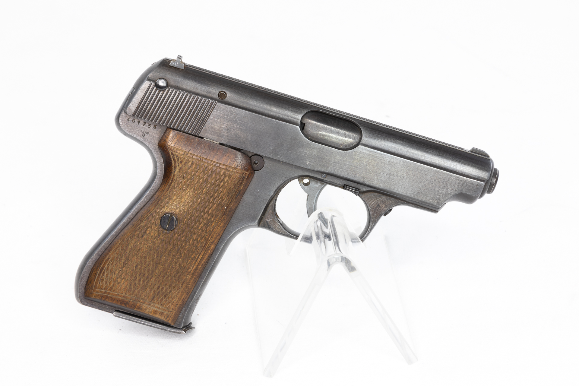 gebr. SAUER Pistole Mod. 38H mit Holzgriffschale