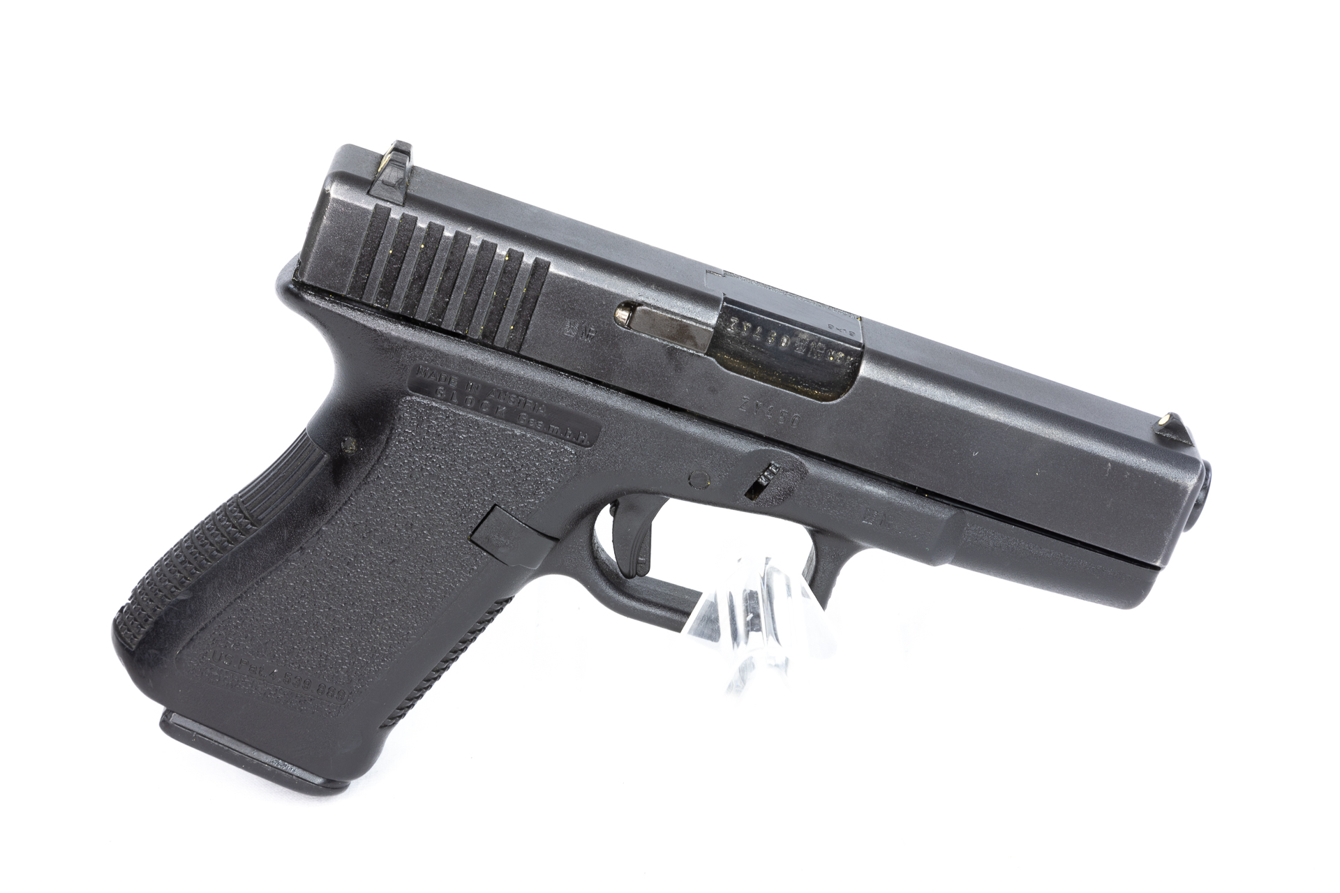 gebr. GLOCK 19 im Originalkoffer Zustand: Gut NPR: € 805,00